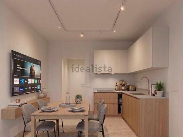 Appartamento in vendita di 90 m² in Via Giacomo Puccini, 116