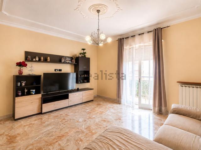 Appartamento in vendita di 90 m² in Via Giacomo Puccini