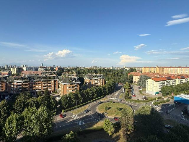 Appartamento in vendita di 90 m² in Via Giacomo Quarenghi, 37