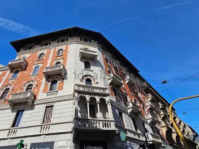Appartamento in vendita di 90 m² in Via Giulio Cesare Procaccini, 28