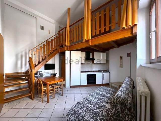 Appartamento in vendita di 90 m² in Via Giuseppe Ungaretti, 4