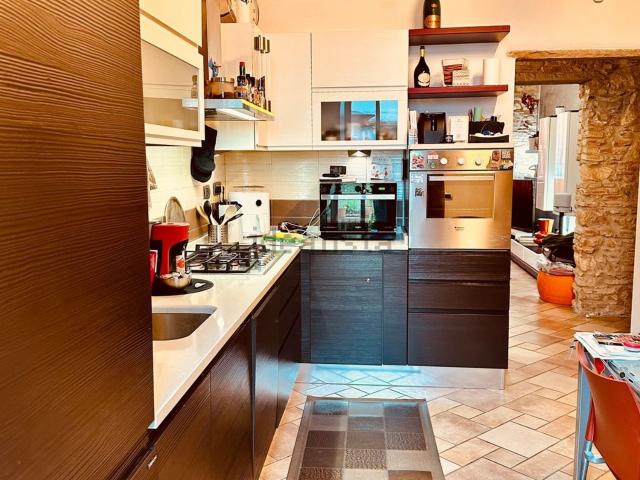 Appartamento in vendita di 90 m² in Via Giuseppe Verdi