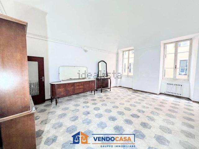 Appartamento in vendita di 90 m² in Via Giuseppe Garibaldi