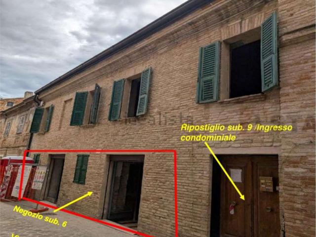 Appartamento in vendita di 90 m² in Via Giuseppe Garibaldi, 43