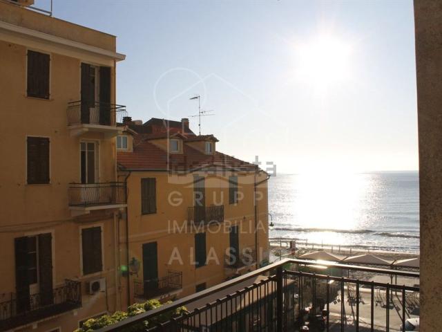 Appartamento in vendita di 90 m² in Via Giuseppe Garibaldi
