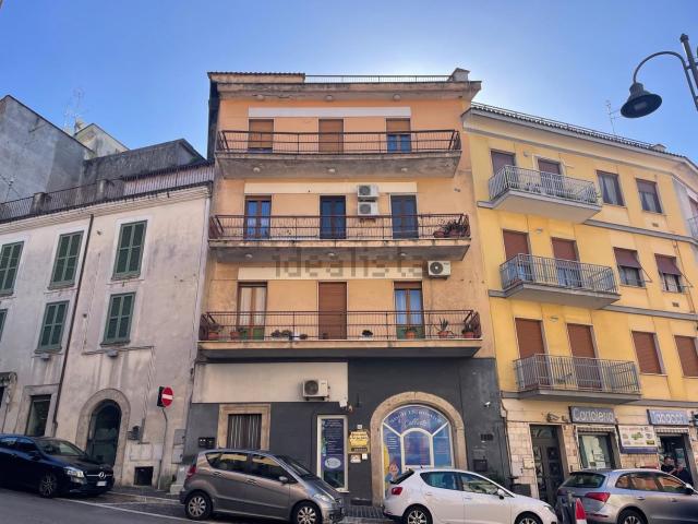 Appartamento in vendita di 90 m² in Via Giuseppe Garibaldi