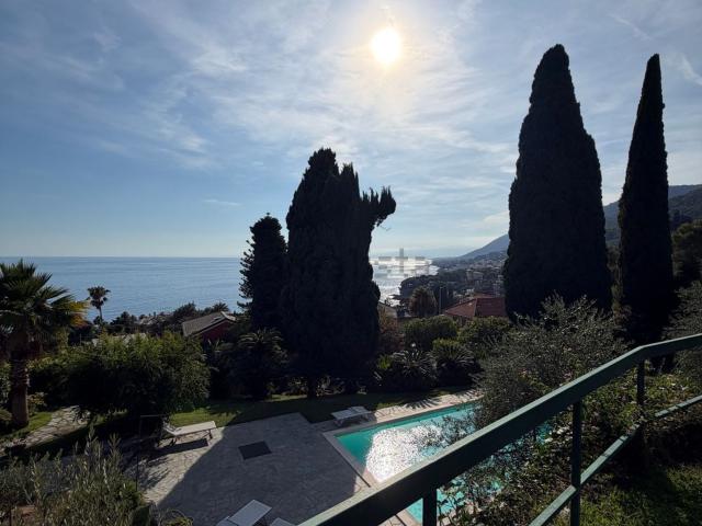Appartamento in vendita di 90 m² in Via Giuseppe Mazzini