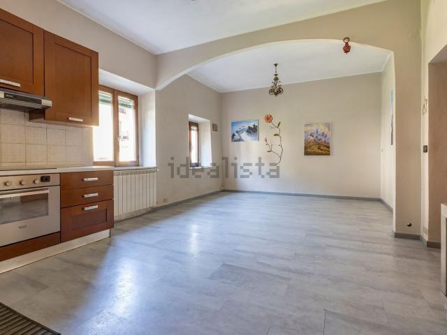 Appartamento in vendita di 90 m² in Via Giuseppe Mazzini