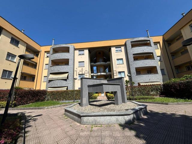 Appartamento in vendita di 90 m² in Via Giuseppe Parini, 22