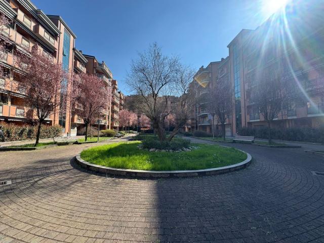 Appartamento in vendita di 90 m² in Via Giuseppe Pozzobonelli, 6