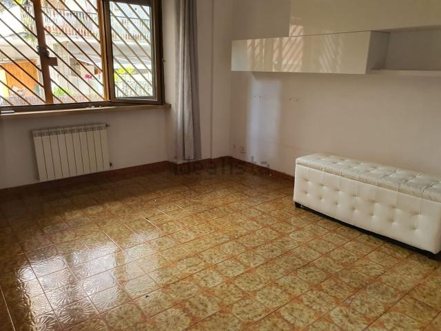 Appartamento in vendita di 90 m² in Via Giuseppe Spada, 13