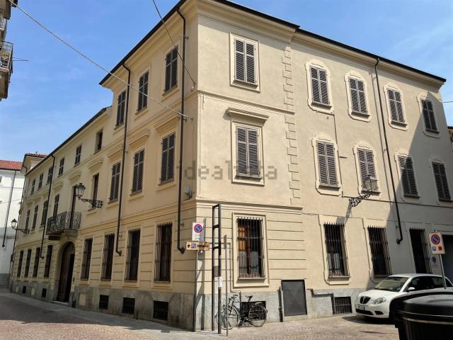 Appartamento in vendita di 90 m² in Via Goffredo Mameli, 65