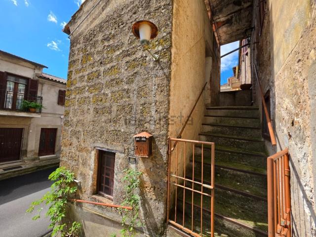 Appartamento in vendita di 90 m² in Via Goffredo Mameli