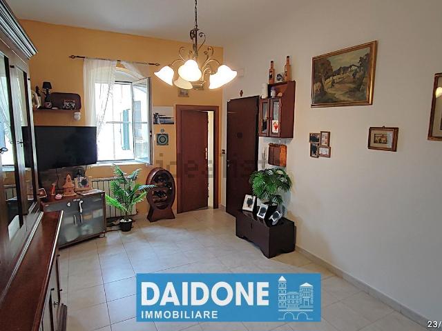 Appartamento in vendita di 90 m² in Via Guglielmo Oberdan, 19