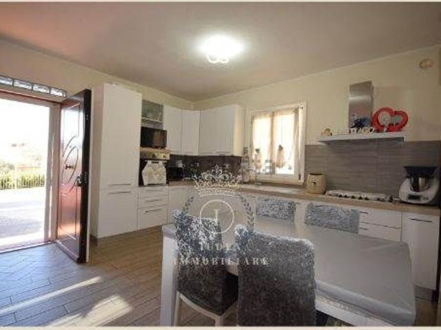 Appartamento in vendita di 90 m² in Via Guglielmo Marconi