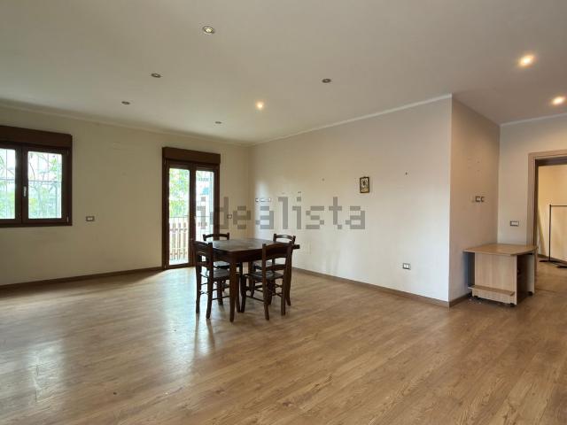 Appartamento in vendita di 90 m² in Via Guglielmo Marconi, 128