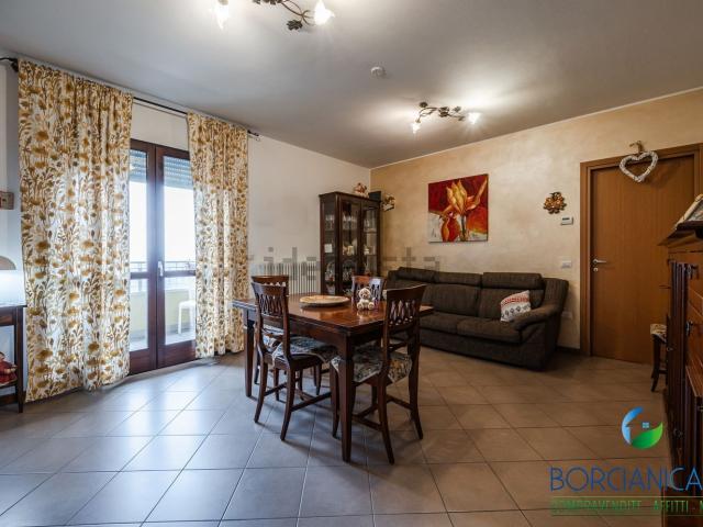 Appartamento in vendita di 90 m² in Via Guido Gialdi, 61