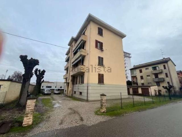 Appartamento in vendita di 90 m² in Via Iᵒ Maggio, 3