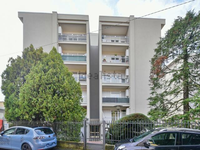 Appartamento in vendita di 90 m² in Via Innocenzo Regazzoni, 6