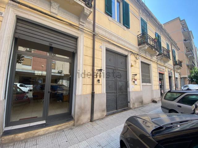 Appartamento in vendita di 90 m² in Via Industriale, 96
