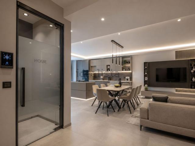 Appartamento in vendita di 90 m² in Via IV Novembre, 26