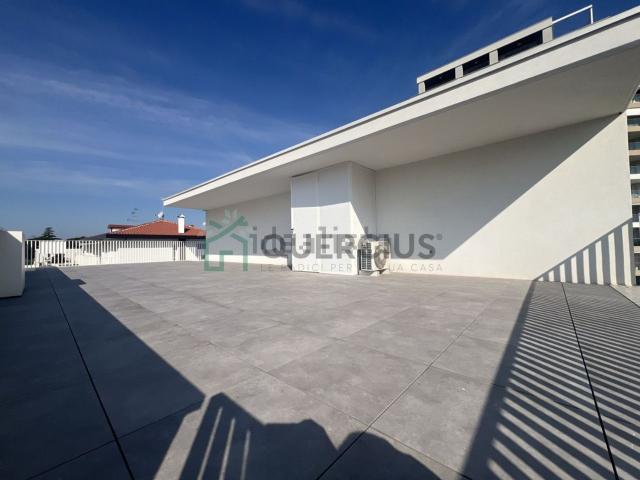 Appartamento in vendita di 90 m² in Via Ivone Grassetto