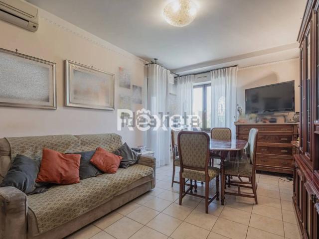Appartamento in vendita di 90 m² in Via Jacopo della Quercia, 82