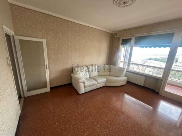 Appartamento in vendita di 90 m² in Via Lamberto Loria