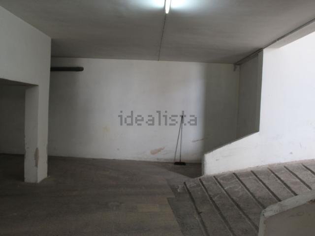 Appartamento in vendita di 90 m² in Via Laura, 100