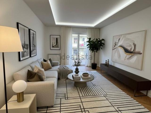 Appartamento in vendita di 90 m² in Via Laurentina, 185