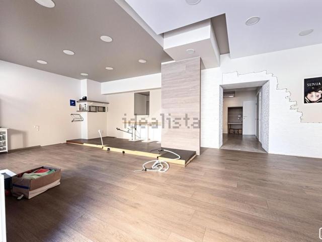 Appartamento in vendita di 80 m² in Via Lauro, 14