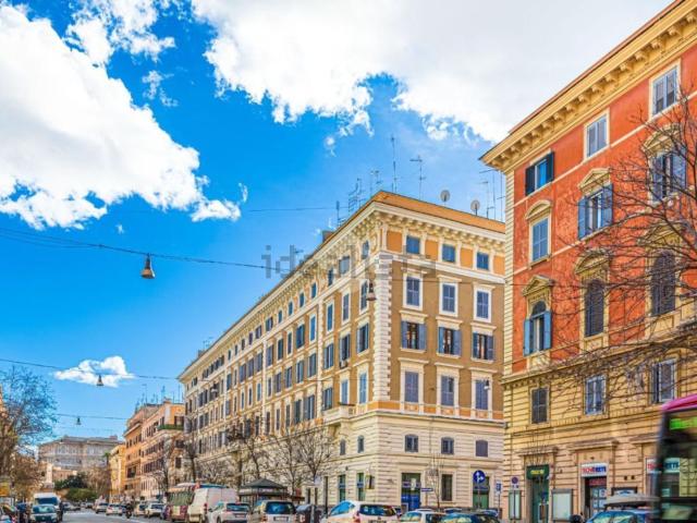 Appartamento in vendita di 90 m² in Via Leone IV, 38