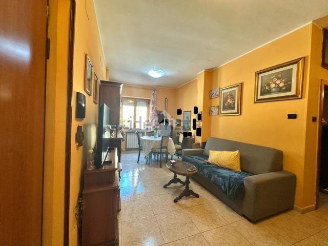 Appartamento in vendita di 90 m² in Via Leonida Repaci, 3