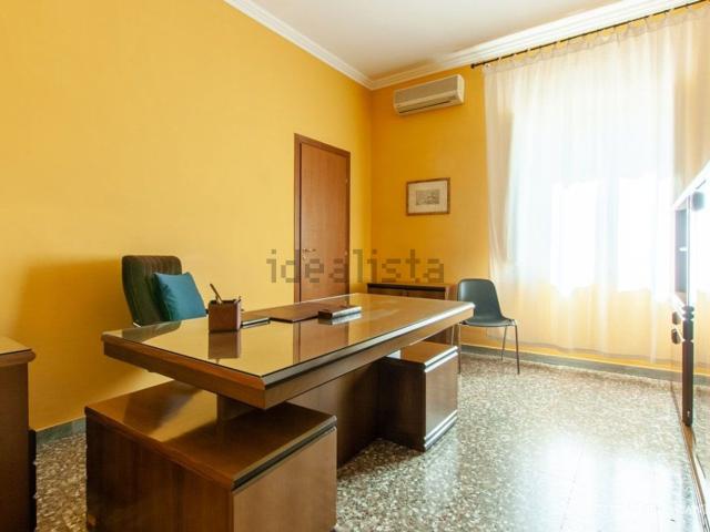 Appartamento in vendita di 90 m² in Via Lecce, 35