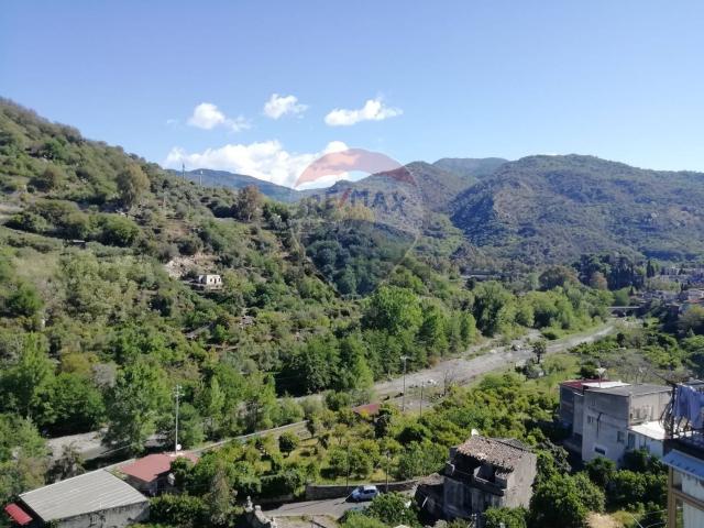 Appartamento in vendita di 90 m² in Via Libertà