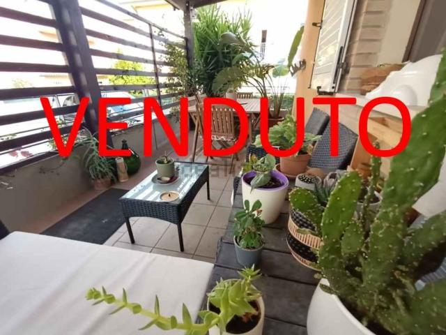 Appartamento in vendita di 90 m² in Via Litoranea
