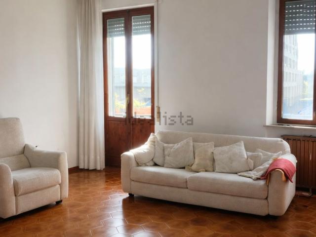 Appartamento in vendita di 90 m² in Via Livornese