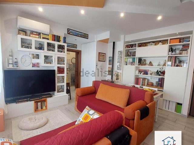 Appartamento in vendita di 90 m² in Via Lombardia, 101