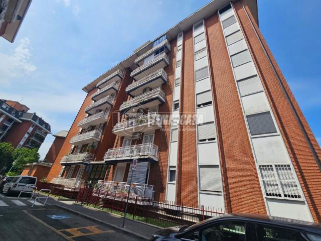 Appartamento in vendita di 90 m² in Via Longarone, 7