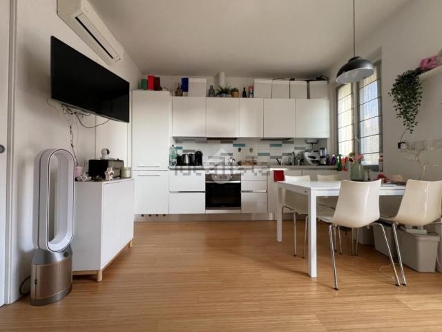 Appartamento in vendita di 90 m² in Via Lodovico Montegani, 64