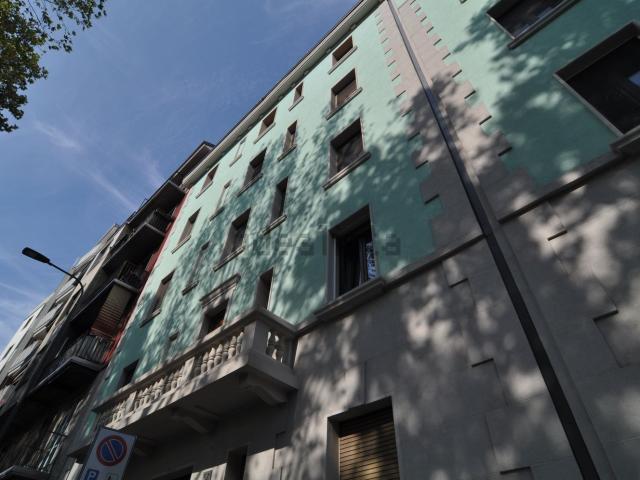 Appartamento in vendita di 90 m² in Via Lorenteggio, 54