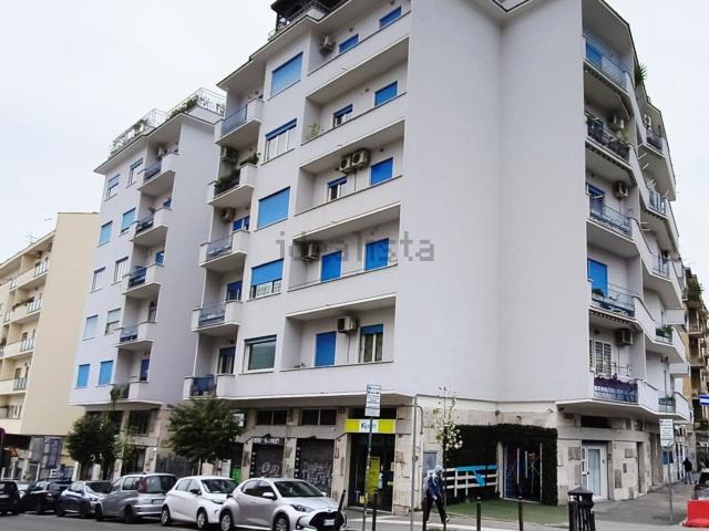 Appartamento in vendita di 90 m² in Via Lorenzo il Magnifico