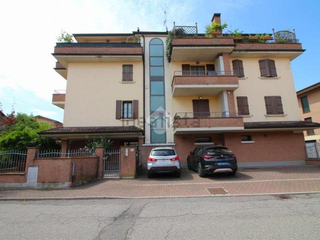 Appartamento in vendita di 90 m² in Via Ludovico Ariosto, 9