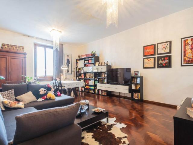 Appartamento in vendita di 90 m² in Via Luigi Varanini, 10