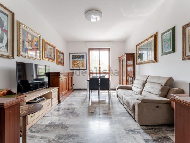 Appartamento in vendita di 90 m² in Via Luigi Alamanni, 18