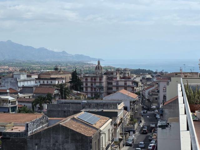 Appartamento in vendita di 90 m² in Via Luigi Orlando
