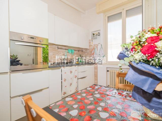 Appartamento in vendita di 90 m² in Via M. Bonacini, 119