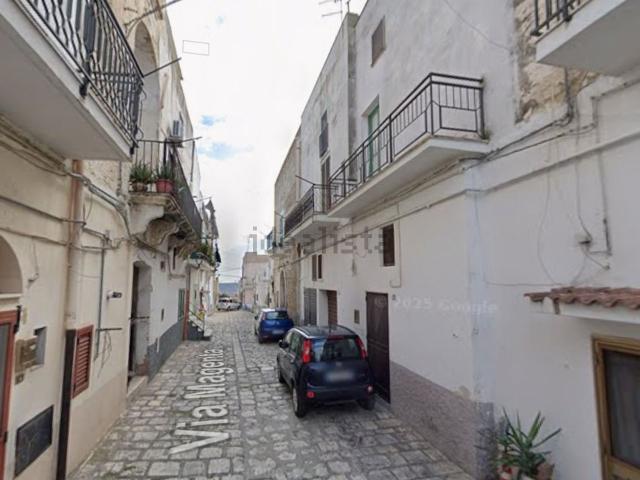 Appartamento in vendita di 90 m² in Via Magenta, 33