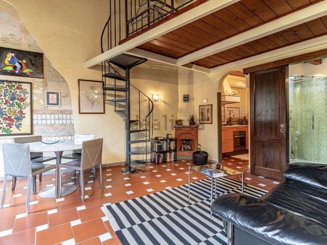 Appartamento in vendita di 90 m² in Via Maggio