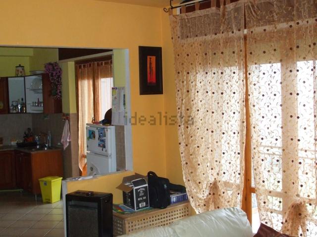 Appartamento in vendita di 90 m² in Via Martiri della Libertà